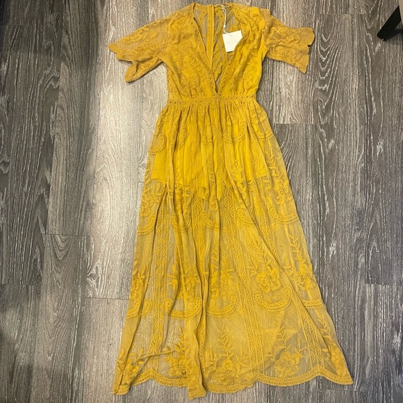 NWT $88 Mustard yellow Honey Punch dress - Picture 3 of 9